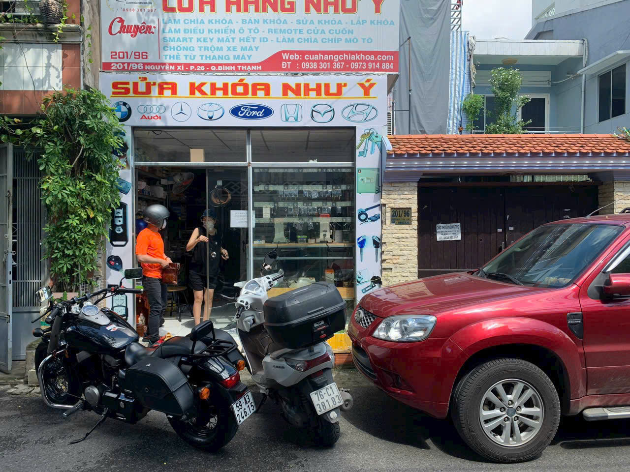 Làm Chìa Khóa Xe Honda BR-V 2024