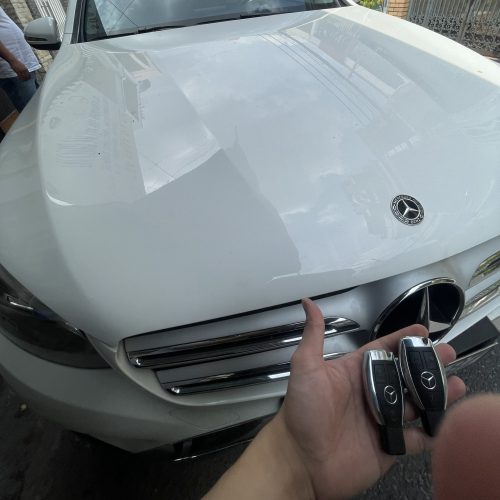 Làm chìa khoá Mercedes GLC