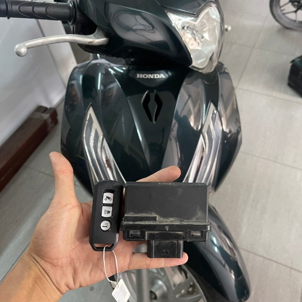 làm chìa khoá smartkey xe SH